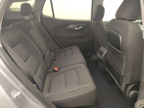 Used 2023 GMC Terrain SLE w/ Driver Convenience Package image 19
