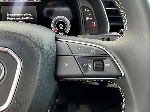 New 2026 Audi Q8 Premium image 24