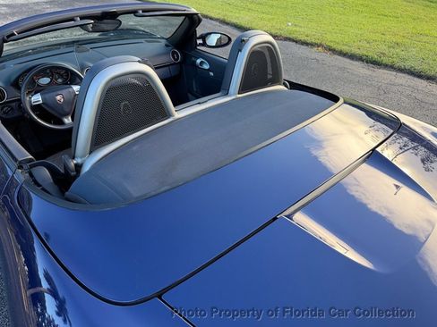 Used 2006 Porsche Boxster RWD image 16