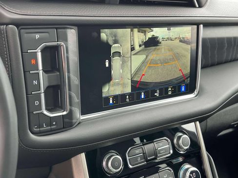 Certified 2023 GMC Yukon Denali AWD/4WD image 36