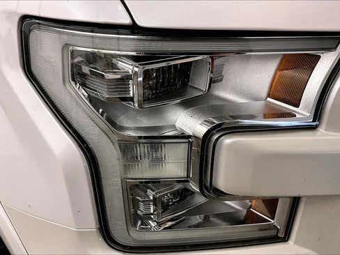 Used 2017 Ford F150 Lariat w/ Equipment Group 502A Luxury image 28