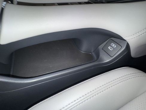 Used 2025 Honda HR-V EX-L image 22