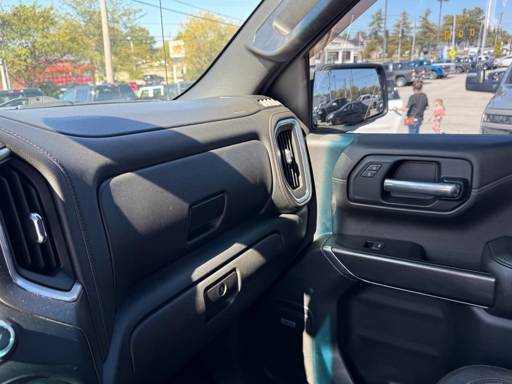 Used 2019 GMC Sierra 1500 AT4 w/ AT4 Premium Package AWD/4WD image 22