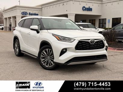 Used 2022 Toyota Highlander Platinum