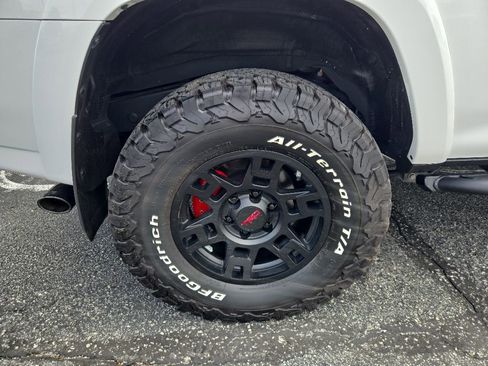 Used 2020 Toyota 4Runner TRD Pro AWD/4WD image 20