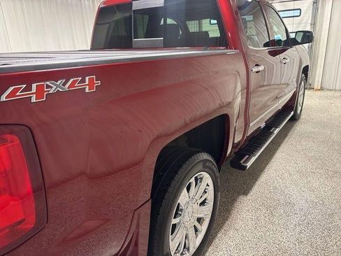 Used 2017 Chevrolet Silverado 1500 High Country image 33