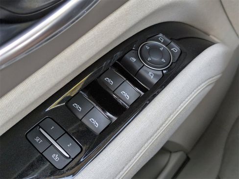 Used 2022 Cadillac Escalade ESV Sport Platinum image 25