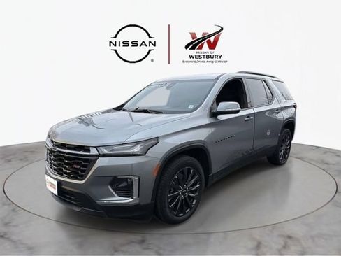 Used 2023 Chevrolet Traverse RS AWD/4WD image 4