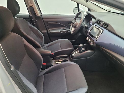 Used 2023 Nissan Versa SV FWD image 21