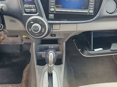 Used 2010 Honda Insight EX image 17
