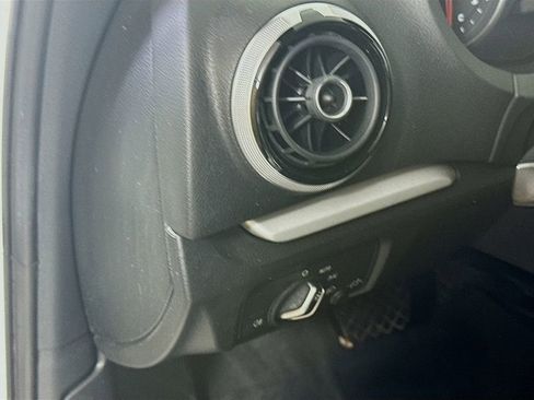 Used 2016 Audi A3 1.8T Premium image 10