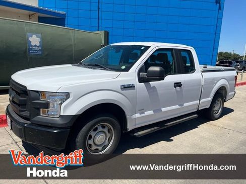Used 2017 Ford F150 XL w/ Equipment Group 101A Mid RWD image 1