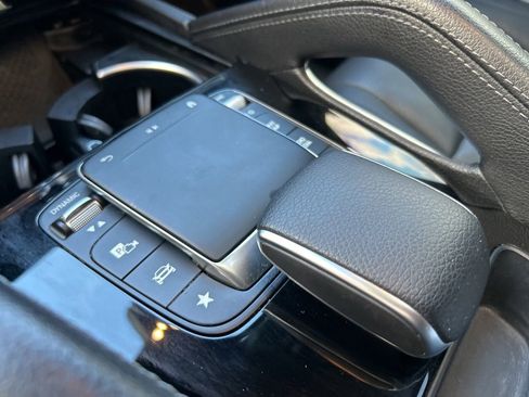 Used 2021 Mercedes-Benz GLE 450 4MATIC image 51