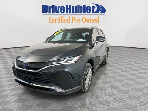 Used 2021 Toyota Venza XLE w/ Softex Package image 4