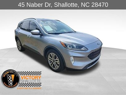 Used 2022 Ford Escape SEL w/ Technology Package