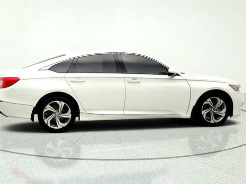 Used 2018 Honda Accord EX-L image 4
