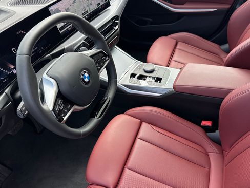 Used 2026 BMW 330i Sedan RWD image 9