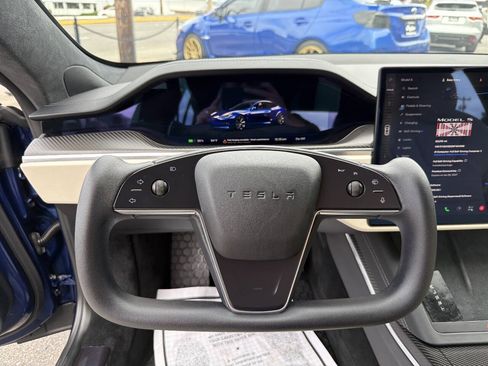 Used 2022 Tesla Model S Plaid AWD/4WD image 33