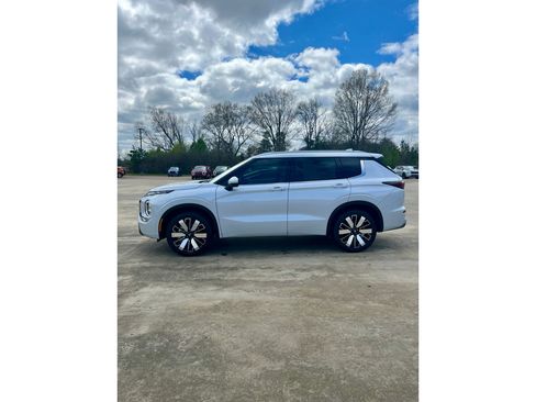 New 2026 Mitsubishi Outlander SEL AWD/4WD image 4