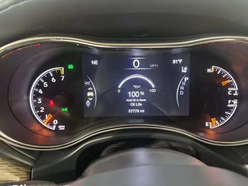Used 2021 Jeep Grand Cherokee Summit AWD/4WD image 8
