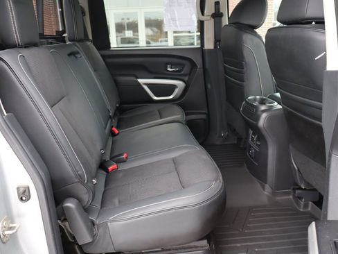 Used 2018 Nissan Titan PRO-4X image 42