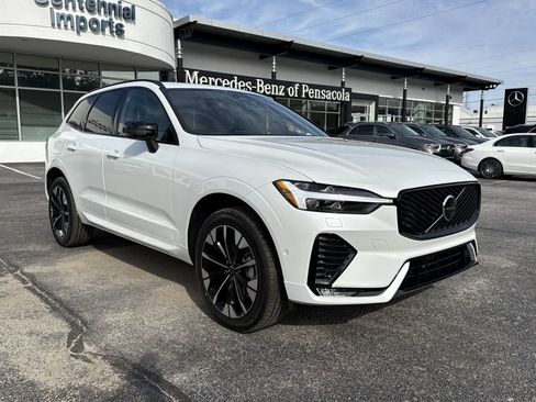 New 2026 Volvo XC60 B5 Plus w/ Protection Package Premier AWD/4WD image 7