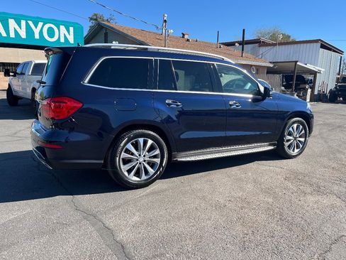 Used 2014 Mercedes-Benz GL 450 4MATIC image 4