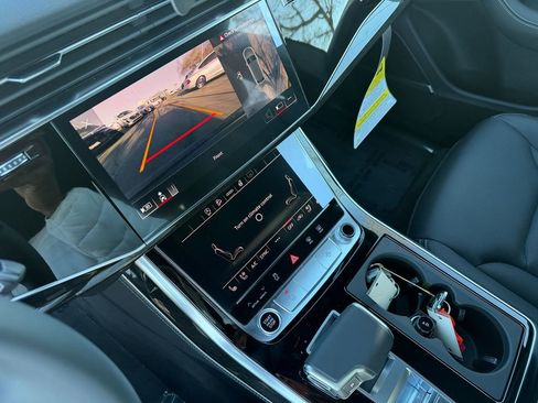 New 2026 Audi Q8 Premium Plus image 21