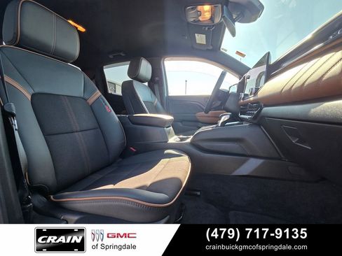 Used 2025 GMC Canyon AT4 AWD/4WD image 29