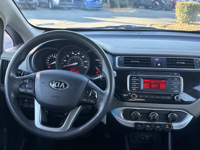 Used 2017 Kia Rio LX w/ Power Package FWD image 5