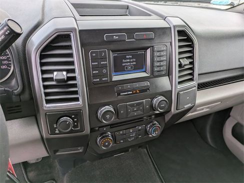 Used 2015 Ford F150 XLT w/ Trailer Tow Package image 11