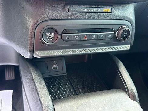 Used 2026 Ford Bronco Sport Outer Banks AWD/4WD image 24