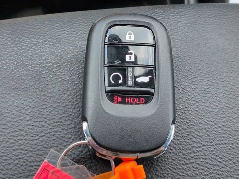 Used 2025 Honda CR-V Sport-L image 37