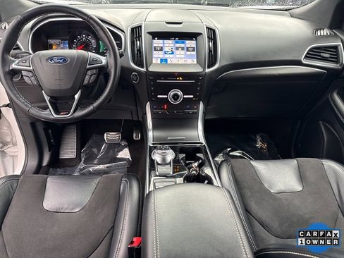 Used 2019 Ford Edge ST w/ Equipment Group 401A image 4