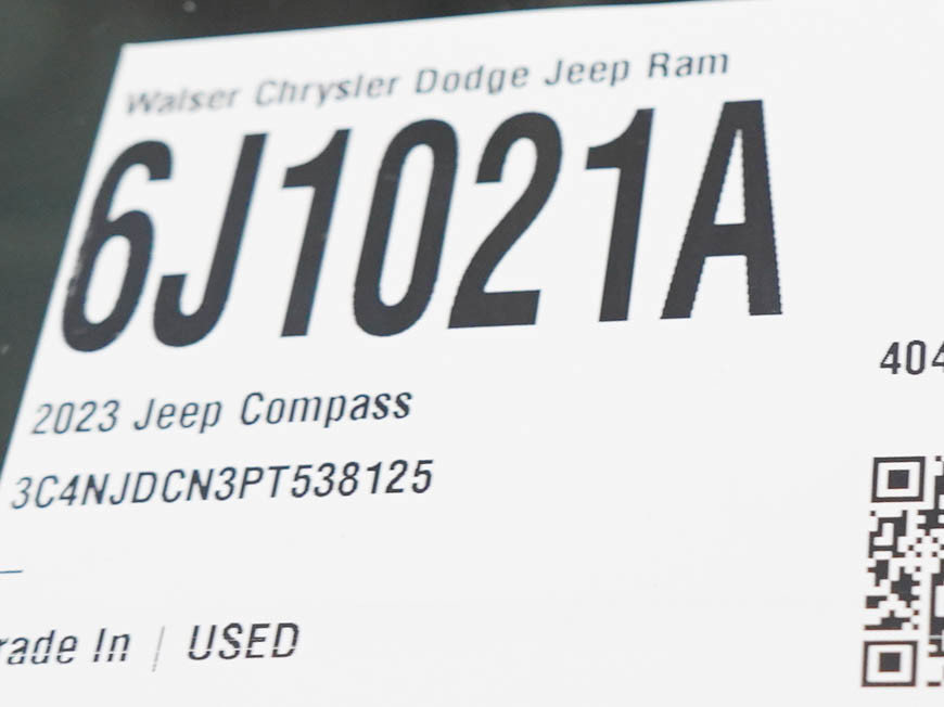 Used 2023 Jeep Compass Limited AWD/4WD image 29