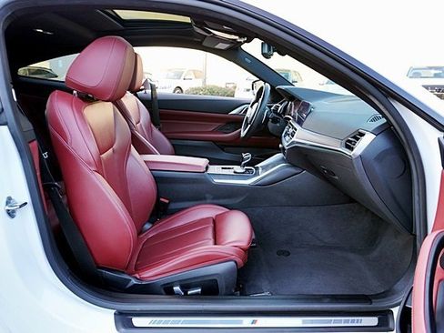 Used 2023 BMW 430i Coupe w/ M Sport Package image 12