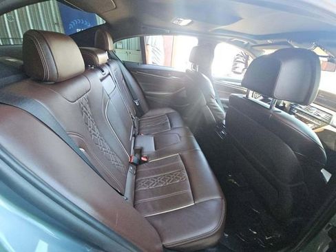 Used 2018 BMW 540i RWD image 12
