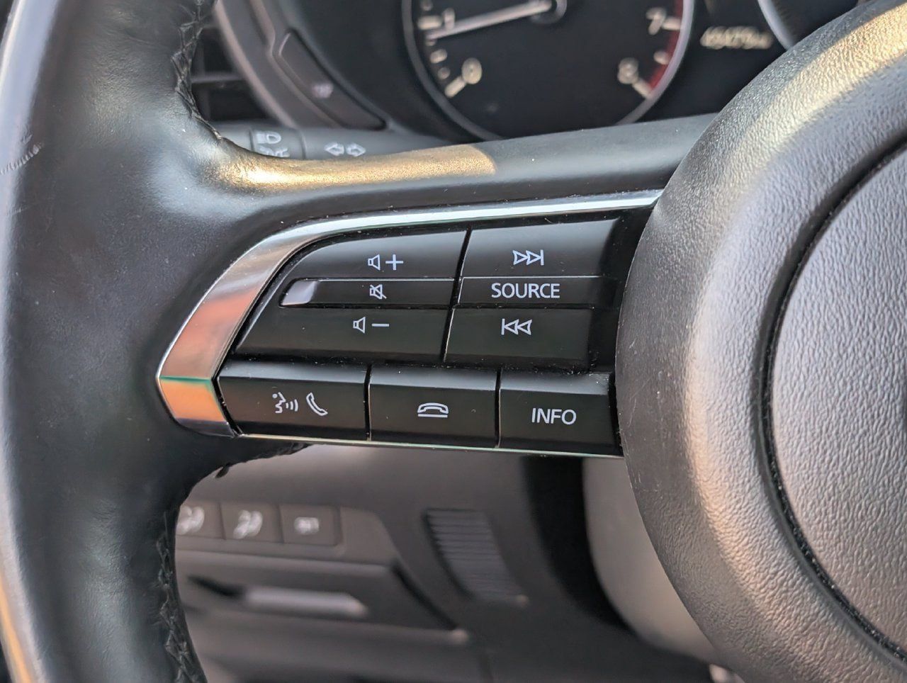 Used 2024 MAZDA CX-30 AWD 2.5 S w/ Preferred Package image 21