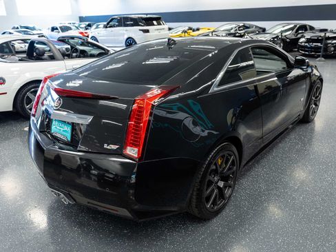 Used 2014 Cadillac CTS V RWD image 6