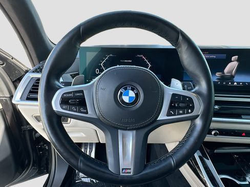Used 2024 BMW X7 xDrive40i w/ Executive Package AWD/4WD image 11