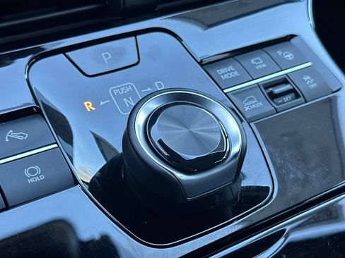 Certified 2023 Subaru Solterra AWD image 21