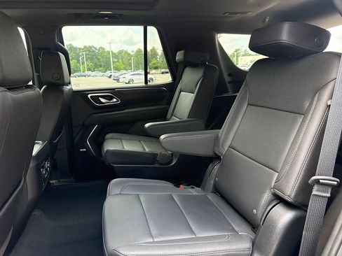 Used 2024 Chevrolet Tahoe Z71 w/ Luxury Package AWD/4WD image 32