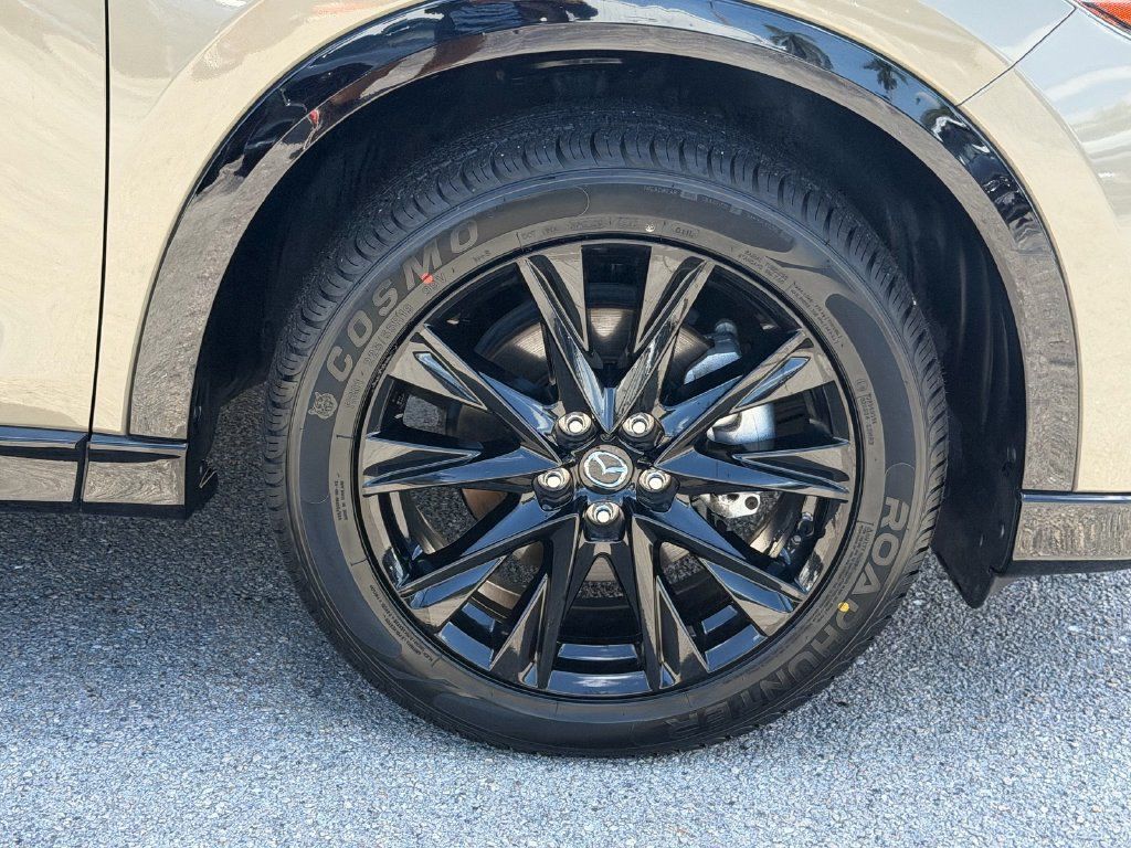 Certified 2024 MAZDA CX-5 Carbon Edition AWD/4WD image 9