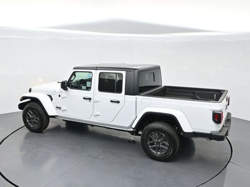 New 2025 Jeep Gladiator Sport image 52