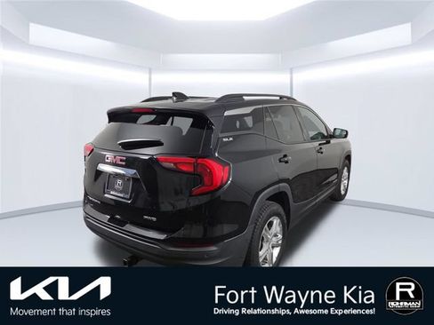 Used 2019 GMC Terrain SLE w/ Driver Convenience Package AWD/4WD image 7