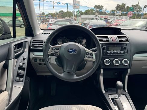 Used 2015 Subaru Forester 2.5i Premium AWD/4WD image 15