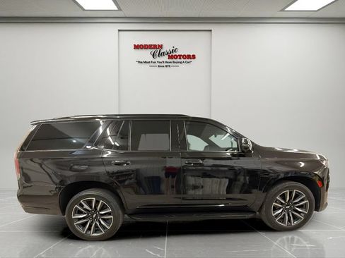 Used 2023 Cadillac Escalade Sport AWD/4WD image 6
