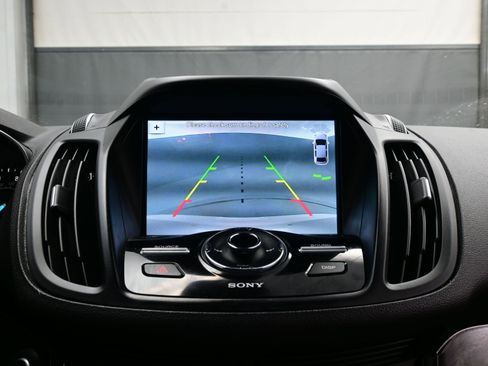 Used 2017 Ford Escape Titanium w/ Equipment Group 301A image 17