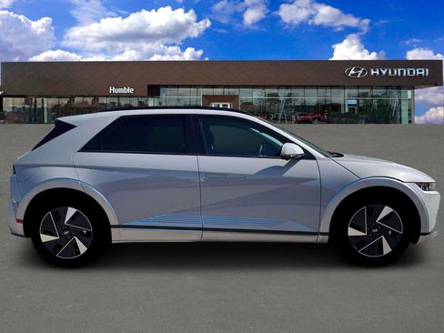 New 2026 Hyundai Ioniq 5 Limited image 9