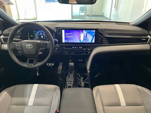 Certified 2025 Toyota Camry SE w/ Multimedia Upgrade Package AWD/4WD image 10